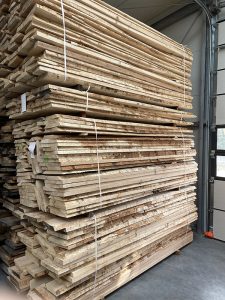 Deski-stolarskie-jesionowe